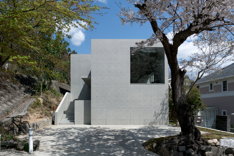 House in Ashiya, exterior 2