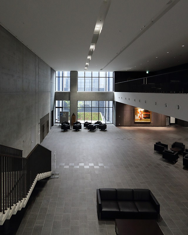 広島県医師会館 内観 3